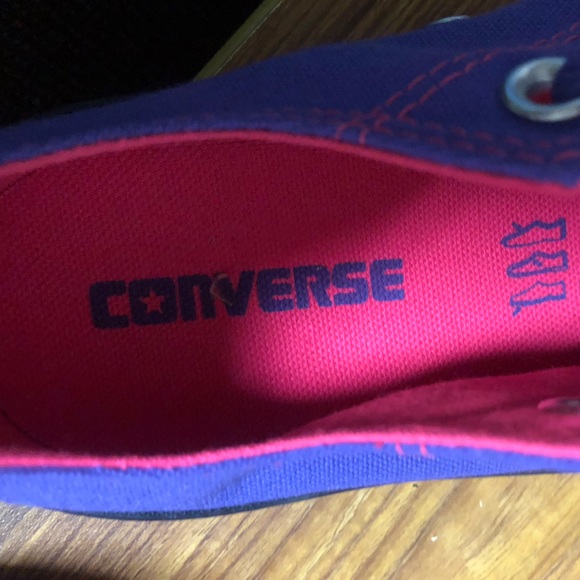 Converse Sneakers - Picture 4 of 11